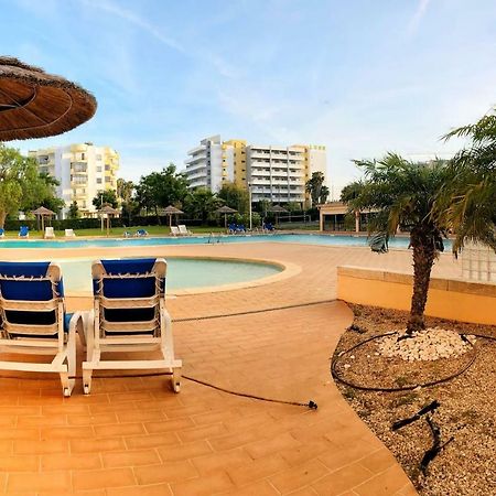 Amazing Apartment In Praia Da Rocha Портиман Екстериор снимка