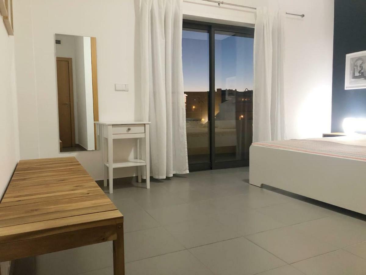 Amazing Apartment In Praia Da Rocha Портиман Екстериор снимка